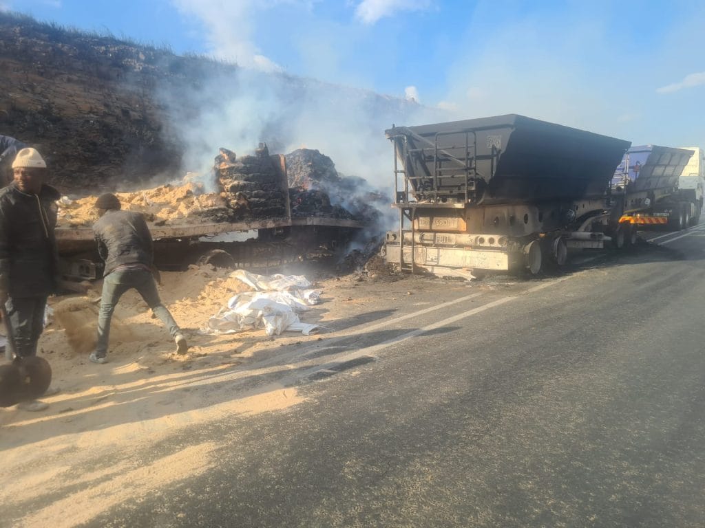South Africa remains vulnerable to security threats and social unrest due to uncaring politicians, these are the sentiments of Makashule Gana, RISE Mzansi Chief Organiser.