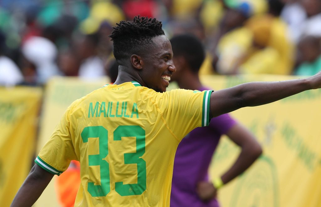 Cash no deposit as Mailula leaves Sundowns for Toronto 1 Prolific striker Cassius Mailula has left the DStv Premiership champions Mamelodi Sundowns to join North American side, Toronto FC.