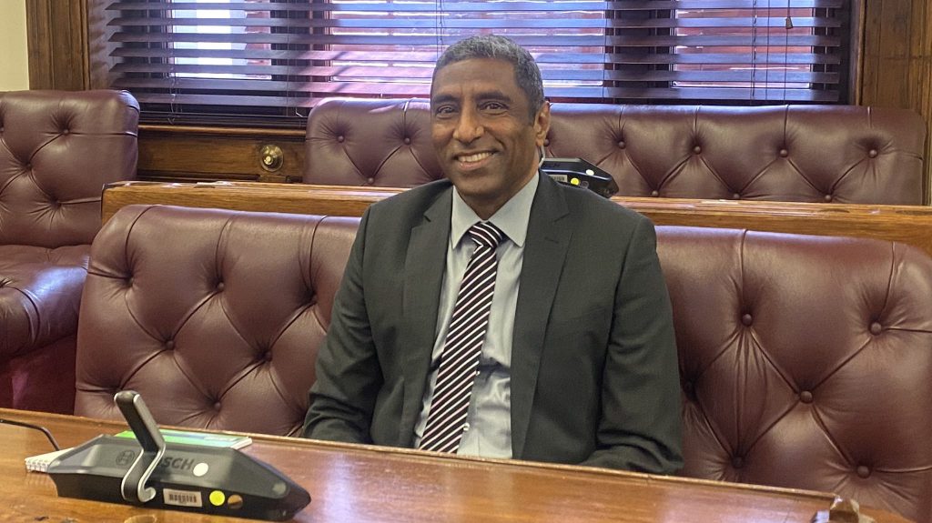 Four down, four to go as hunt for Public Protector gets underway 4 F4NvpnbXAAAaLNB e1692858956338
