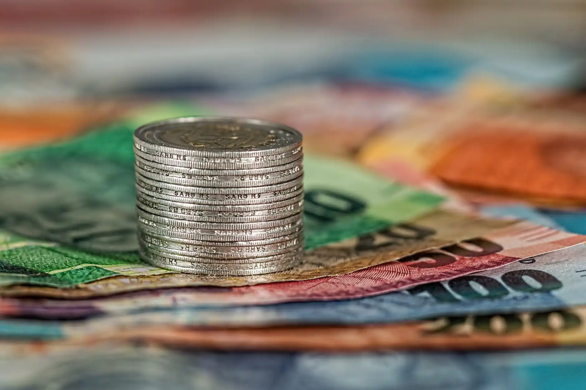 Man sentenced for defrauding SARS R2,9-mil in tax refunds pexels-photo-210574