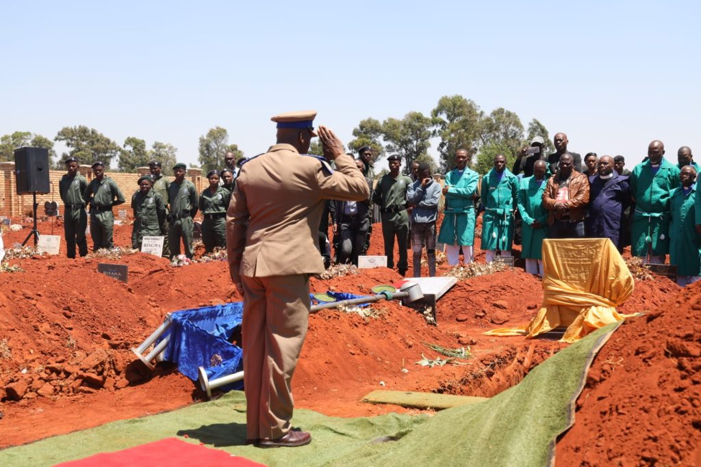 A crime prevention warden who was shot and killed by unknown suspects in Orange Farm extension 10, on Friday, October 13, was laid to rest over the weekend.