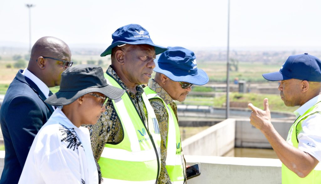 Mchunu satisfied with progress made in Emfuleni infrastructure 1 Minister Senzo Mchunu has expressed satisfaction on progress made on repairs and upgrade of critical bulk water infrastructure in Emfuleni.