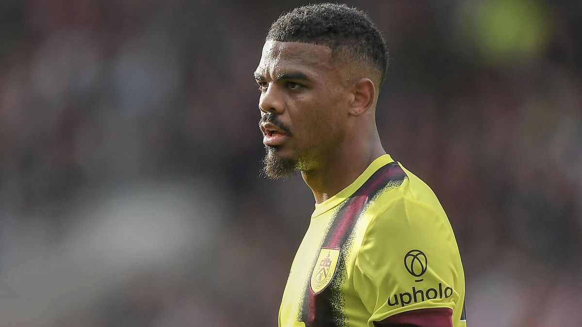 Burnley gives an update on Lyle Foster's illness 3822685-77686628-2560-1440