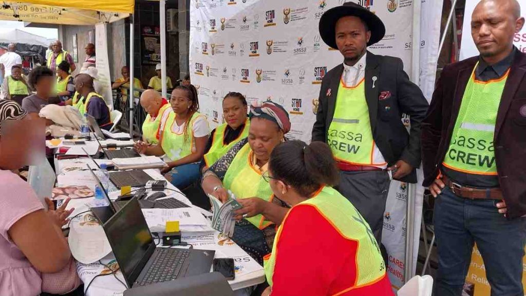 SASSA to phase-out cash payments points
