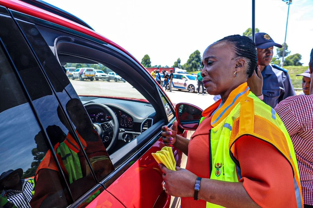 Transport minister to release provisional festive season road statistics