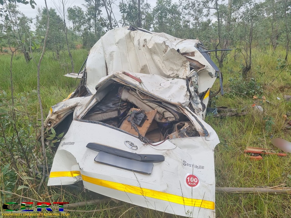 Eight passengers injured as minibus overturn