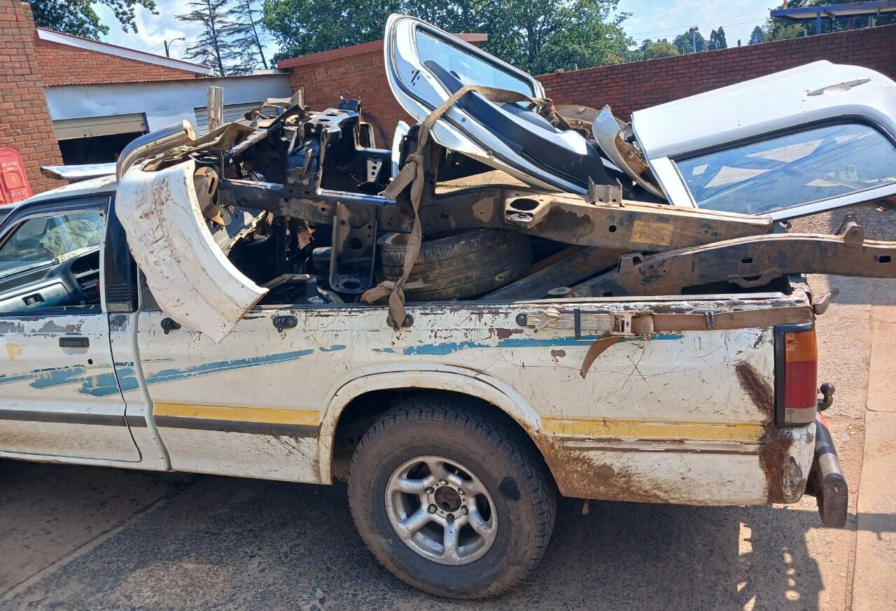 Two Zimbabwean nationals in court for possession of stripped state vehicle's body parts 2a