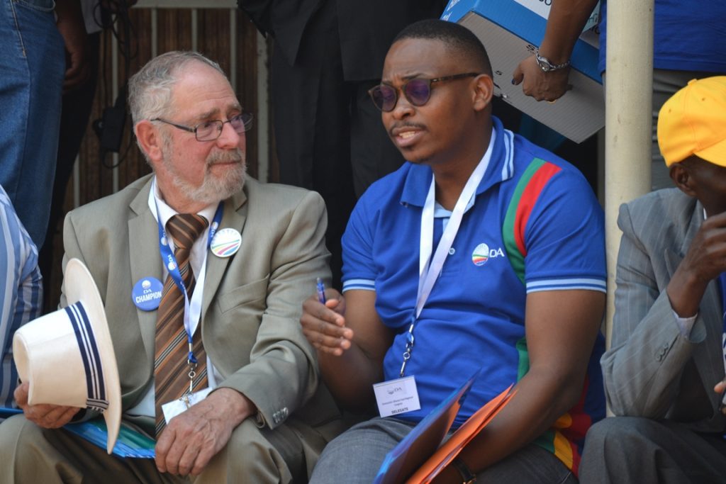 Outgoing Chairperson Freddie Peters and Incoming Chairperson Bongani Baloyi contemplates the road to 2019 elections