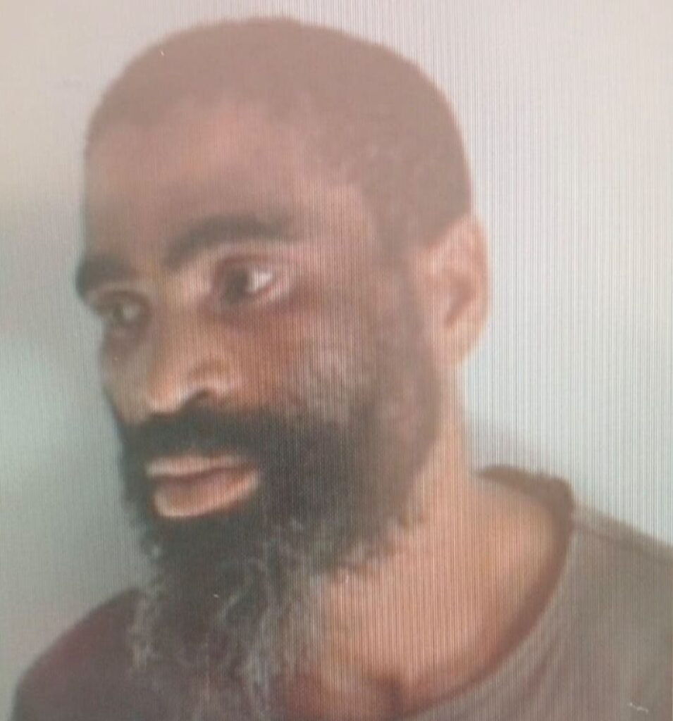 Illegal mining kingpin flee from custody