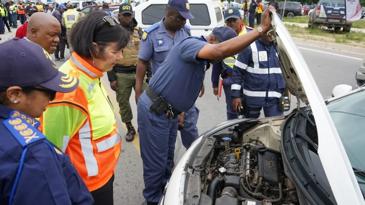 Gauteng's Road Safety Crisis: 18 Lives Lost in Early December Accidents G7USSACXgAAbS2Q