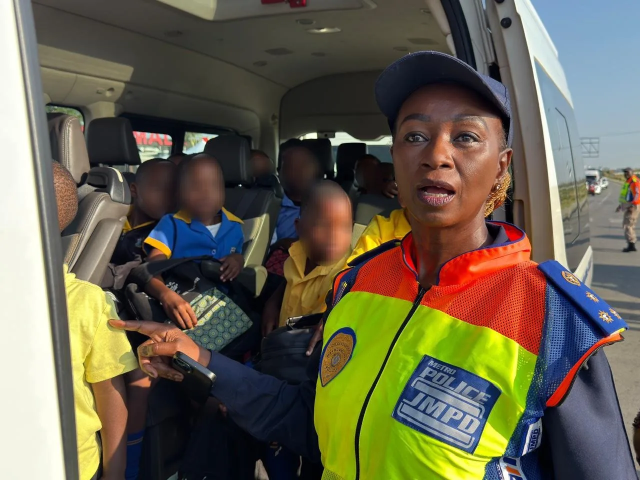 Gauteng education seeks calm amid scholar transport payment talks G_lRUznXcAEYEx-