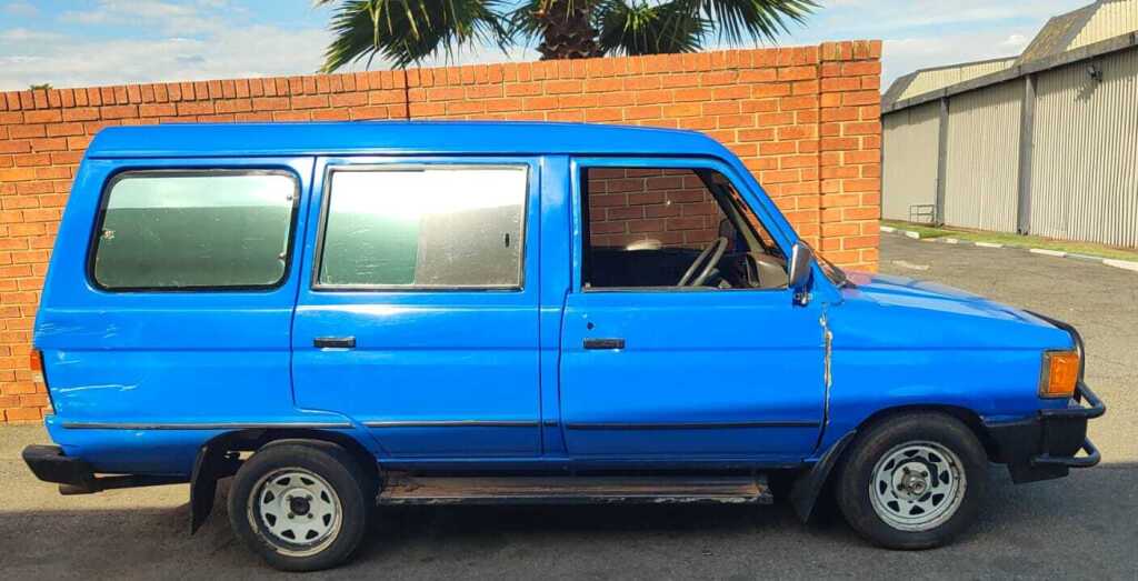 Stolen car and illegal firearm seized during SAPS patrol