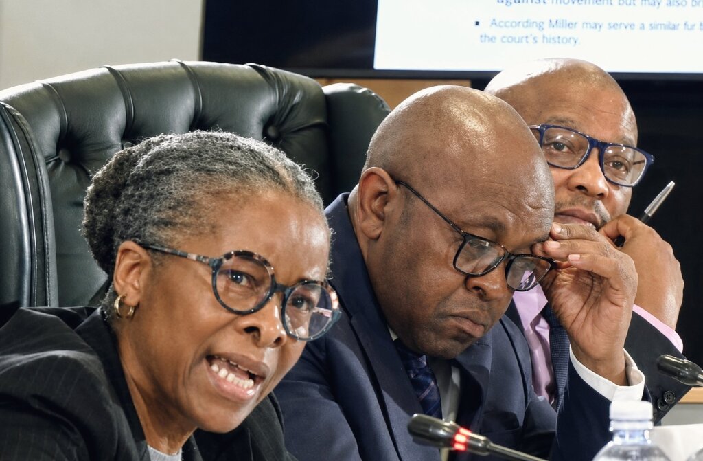 Ramaphosa grants extension to Madlanga Commission investigating justice system abuses 1 Ramaphosa grants extension to Madlanga Commission investigating justice system abuses